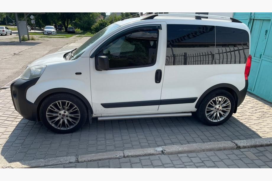 Fiat Fiorino/Qubo 2008-2024 Radlaufverbreiterungen (4 Stk, schwarz) 2 Seitentüren, Metall Foto 8