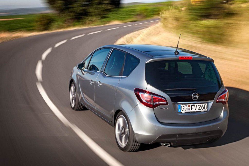 Rückblick auf den aktualisierten Kompaktwagen Opel Meriva