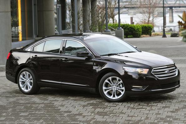 Überblick Limousine Ford Taurus 2013-Modelljahr