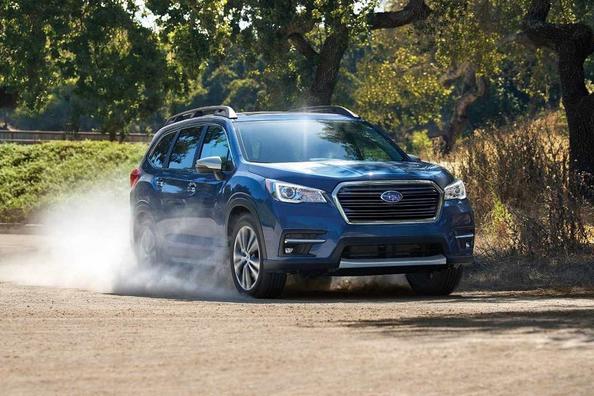 Übersicht Flaggschiff-SUV Subaru Ascent