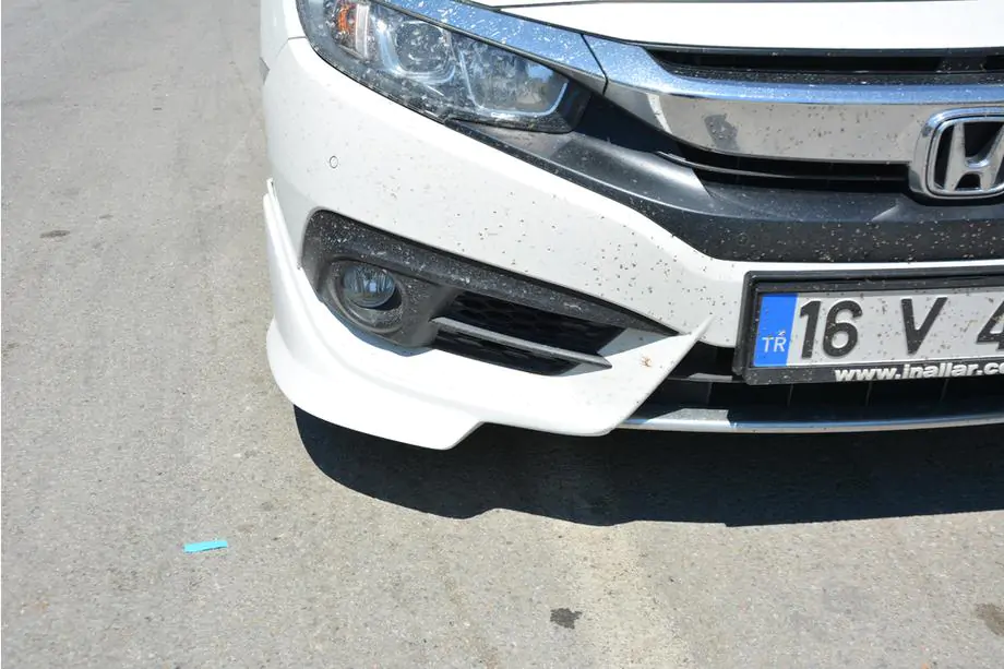 Honda Civic Sedan X 2016-2021 Ecken für Frontstoßstange (zum Lackieren) Image