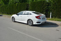 Honda Civic Sedan X 2016-2021 Heckstoßstangen Eckteile (grundiert zum Lackieren) Foto 3