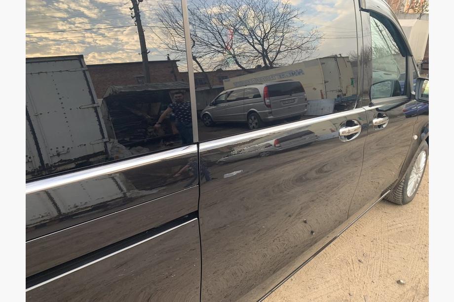 Mercedes Vito/V-class W447 2014- Edelstahl Fensterleisten unten über die gesamte Länge (8 Stk.) Carmos, L3, 1 Seitentür Foto 2