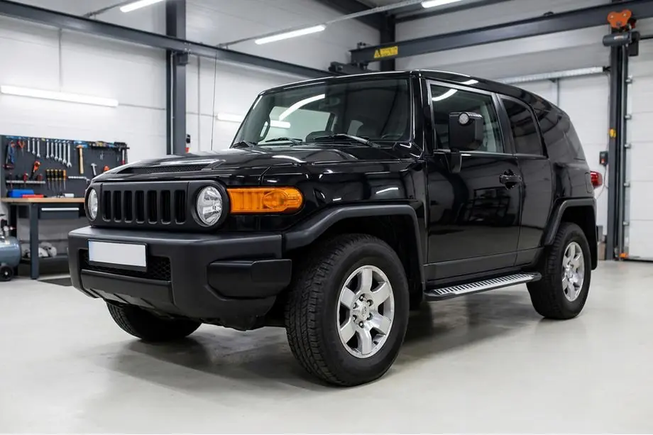 Toyota FJ Cruiser 2006-2022 Trittbretter Line (2 Stk., Alu) Image