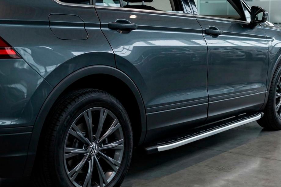 Volkswagen Tiguan 2016-2023 Seitenschweller Fullmond (2 Stk., Aluminium) Image