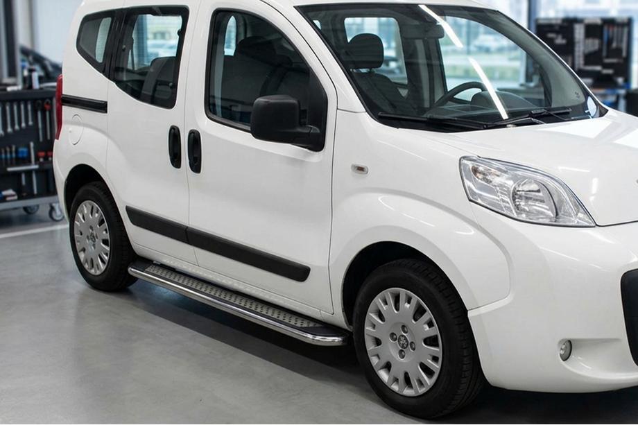 Peugeot Bipper 2008-2017 Seitenschweller Maydos V2 (2 Stk., Aluminium & Edelstahl) Foto 1