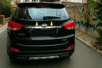 Hyundai IX-35 2010-2015 Chromleiste über dem Kennzeichen (breit) Foto 3