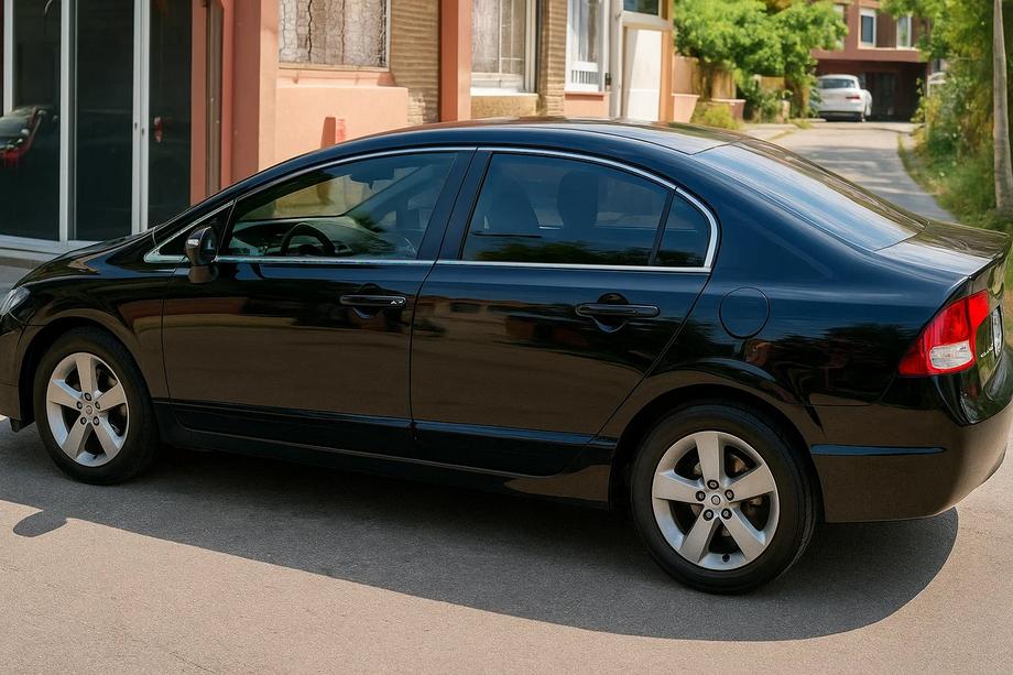 Honda Civic Sedan VIII 2006-2011 Komplette Fensterumrandung Edelstahl (12-tlg.) Image
