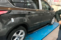 Ford Kuga/Escape 2013-2019 Trittbretter Bosphorus Grey (2 Stk., Aluminium) Foto 5