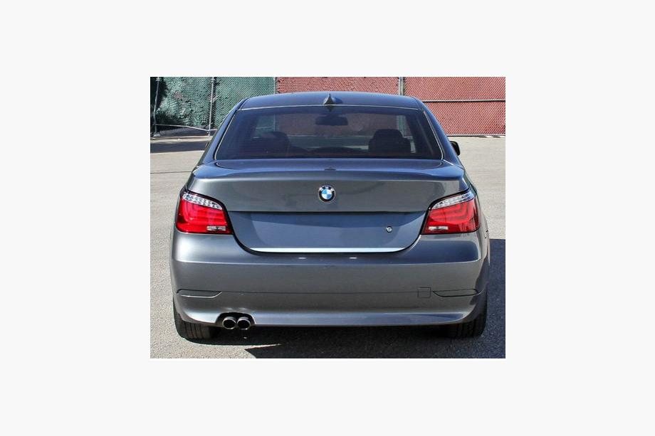 BMW 5 Series E60/E61 2003-2010 Kofferraumleiste Edelstahl Image