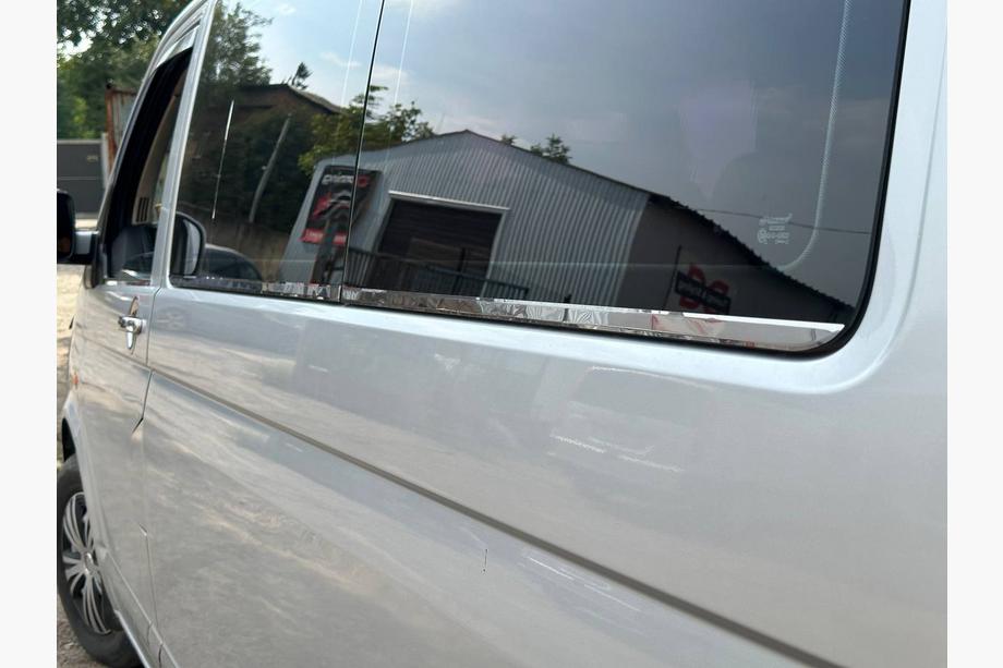 Volkswagen T5 Transporter 2003-2010 Fensterunterkante Chromleisten (6-teilig, Edelstahl) Kurzer Radstand Foto 6