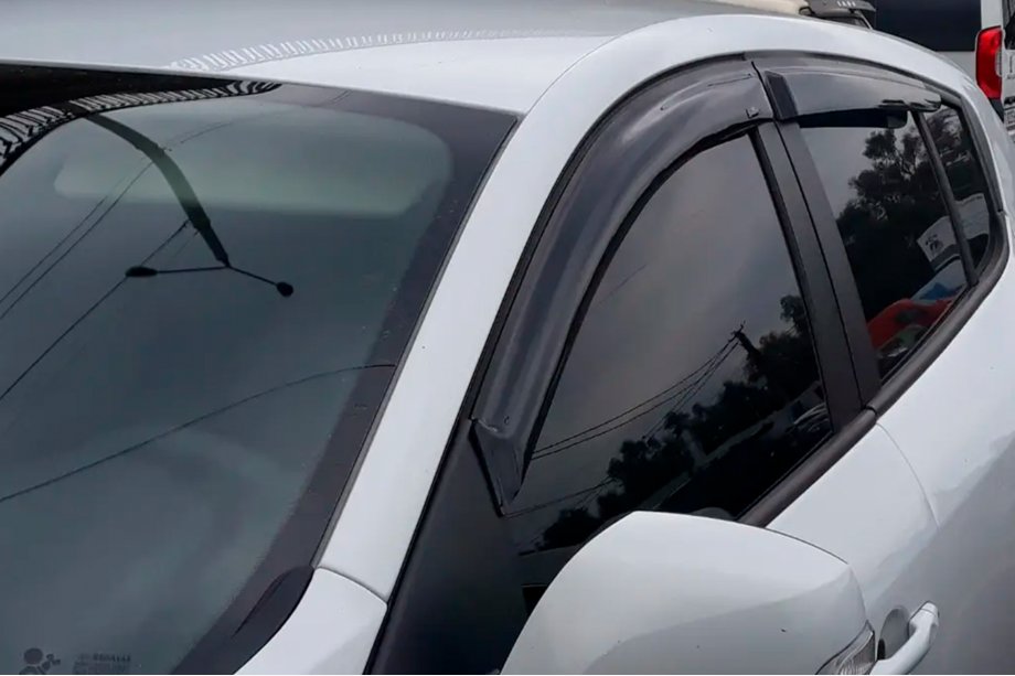 Renault Megane III 2009-2016 Windabweiser SW (4 Stk, HIC) Foto 3