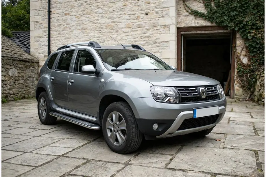 Dacia Duster 2008-2018 Seitenschweller Maydos V2 (2 Stk., Aluminium & Edelstahl) Image