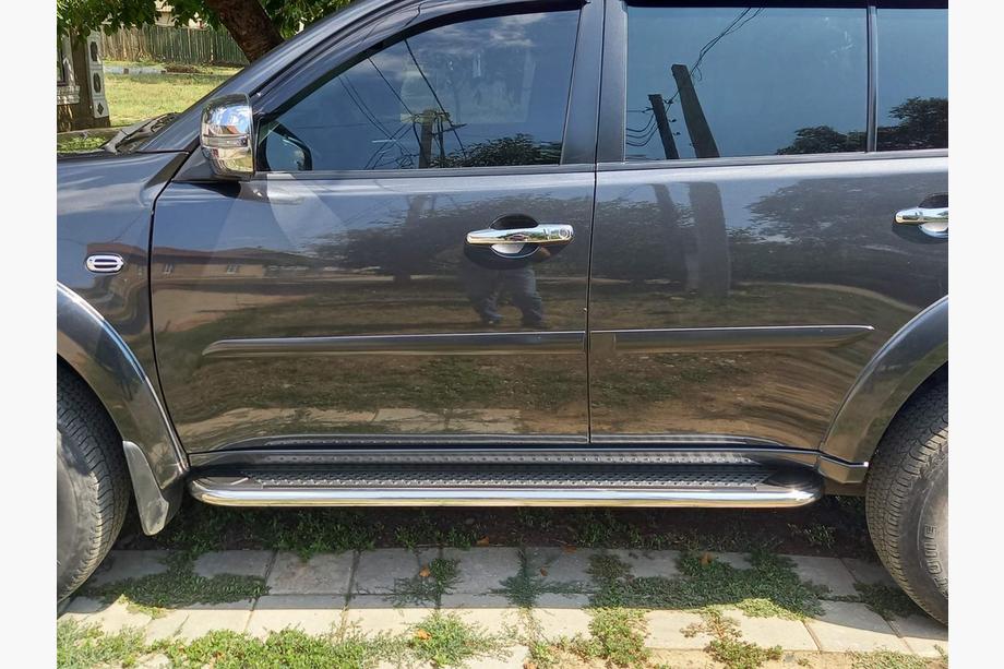 Mitsubishi L200 2006-2015 Seitenschweller Maydos V2 (2 Stk., Aluminium & Edelstahl) Foto 10
