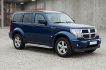 Dodge Nitro 2006-2011 Seitenschweller Maydos V2 (2 Stk., Aluminium & Edelstahl) Foto 1