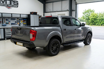 Nissan Navara/NP300 2016- Seitenschweller Bosphore Black (2 Stk., Aluminium) Foto 1