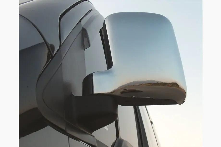 Ford Connect 2006–2009 Chrom-Spiegelkappe (Fahrerseite) Image