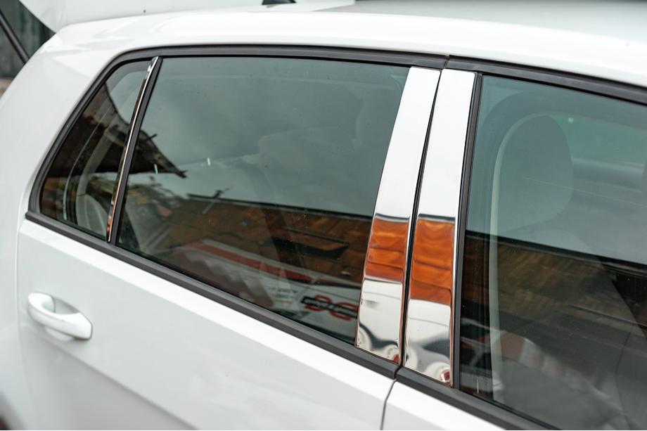 Volkswagen Golf 7/E-Golf 2012-2020 Edelstahl Säulenabdeckungen Image