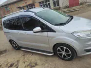Ford Courier 2014-2023 Seitenschweller Premium (2 Stk., Edelstahl) Foto 1