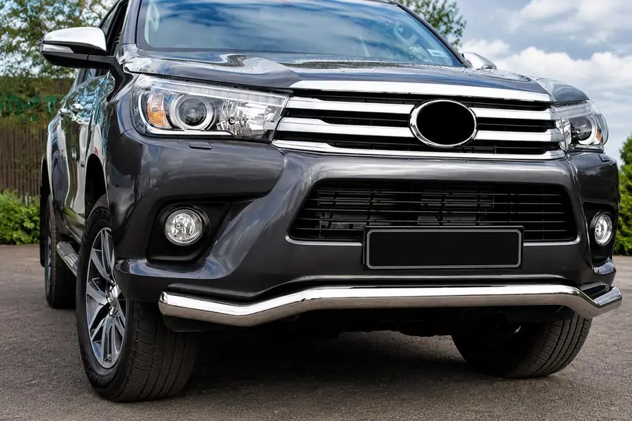 Toyota Hilux 2015- Frontschutzbügel ST007 (Edelstahl) Image
