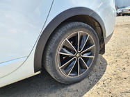 Renault Megane III 2009-2016 Kotflügelverbreiterungen (8 Stk, schwarz) Schrägheck – Metall Foto 10