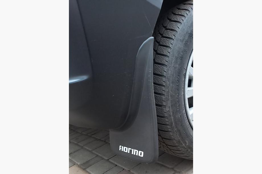 Fiat Fiorino/Qubo 2008-2024 Premium Spritzschutz (Türkei) Vorne Image
