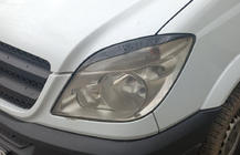 Mercedes Sprinter W906 2006–2018 Scheinwerferblenden Gerade (schwarz, ABS, 2006-2013) Schwarz Matt Foto 1