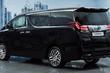 Das Toyota Alphard Minivan der Dritten Generation Foto 2