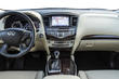 Premium-Crossover Infiniti QX60 Foto 4