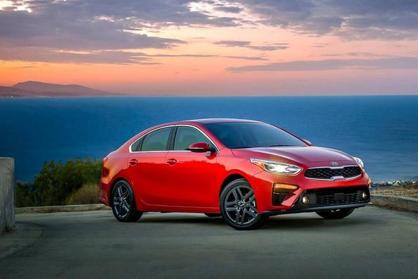 Limousine Kia Cerato vierten generieren