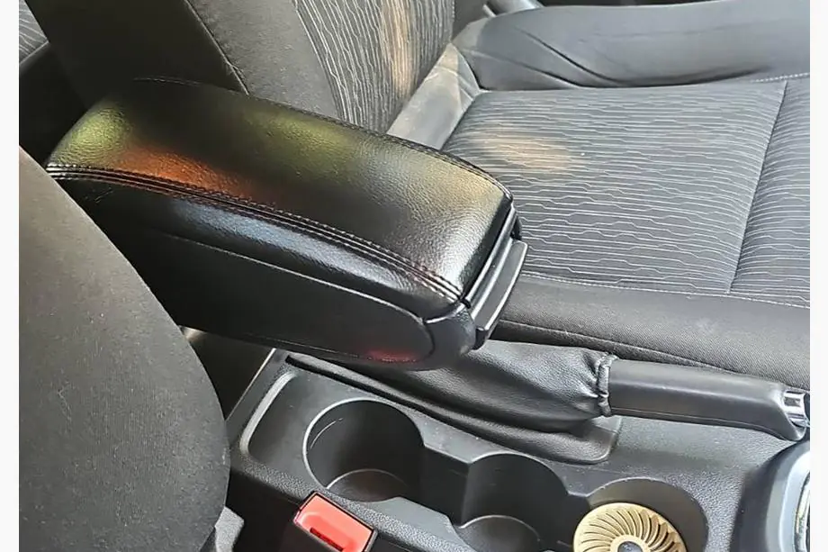 Opel Astra J 2009-2015 Armlehne mit Becherhalter Foto 1