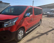 Nissan NV300/Primastar 2016- Seitliche Rohre (2 Stk., Edelstahl) Foto 4