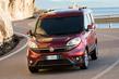 Rückblick auf den Fünfsitzer-Kompaktwagen Fiat Doblo Foto 3