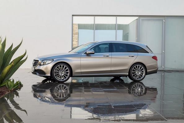 Durchsuchen Sie die aktualisierte Kombiversion Mercedes-Benz C-class vierten generieren Foto 5