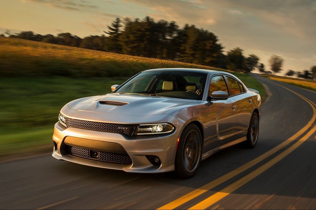 Die sportliche Limousine Dodge Charger siebten Generation