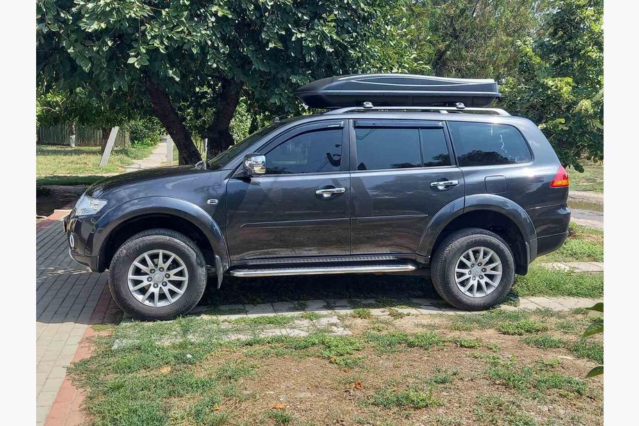 Mitsubishi Pajero Sport 2008-2015 Seitenschweller Maydos V2 (2 Stk., Aluminium & Edelstahl) Foto 7