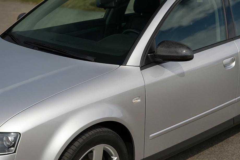 Audi A4 B6 2000-2004 Spiegelabdeckungen (2 Stk., Carbon) Image