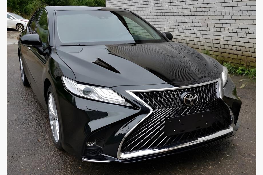 Toyota Camry 2017–2023 Bodykit Satz Lexus LS Style Image