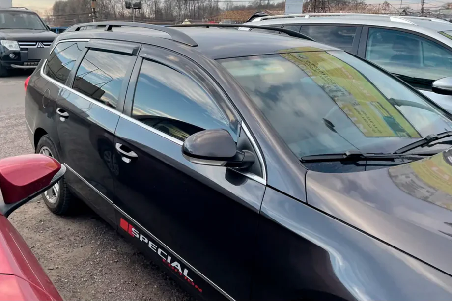 Volkswagen Passat B7 2012-2015 Windabweiser SW (4 Stk, EU, HIC) Foto 1