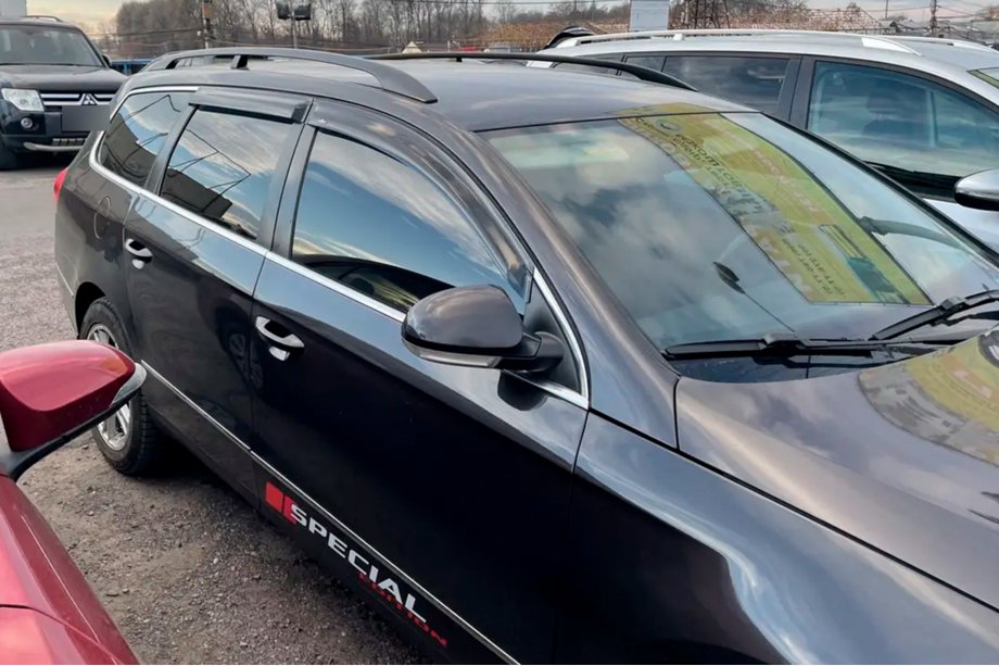 Volkswagen Passat B6 2006-2012 Windabweiser SW (4 Stk, HIC) Image