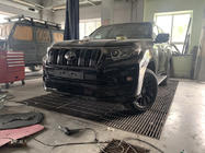 Toyota Land Cruiser Prado 150 2009-2023 Stoßstangenaufsätze vorne und hinten Modelista V1 (2017-) Schwarz Foto 14