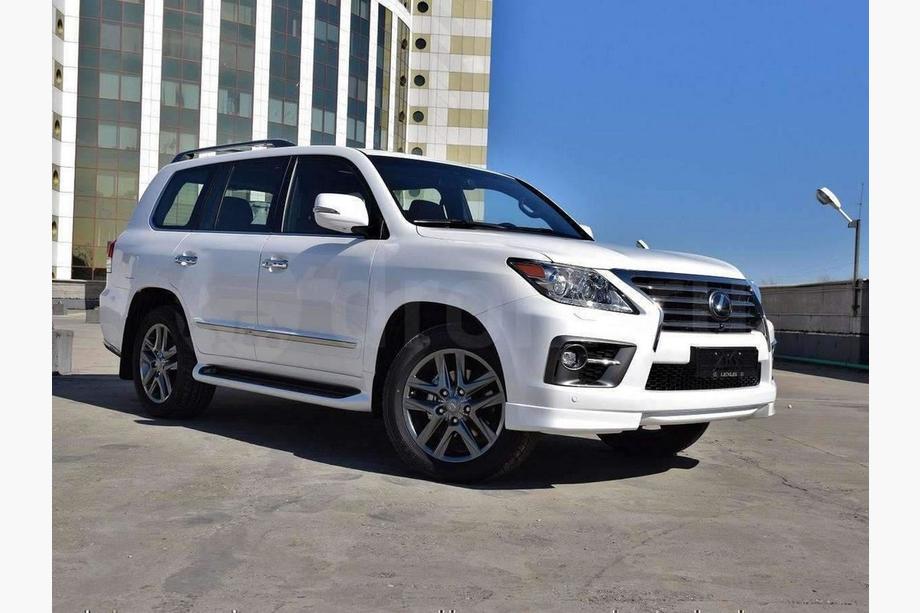 Lexus LX570/450d 2008-2022 Bodykit Set 2012-2016 (F-Sport, grundiert) Foto 3