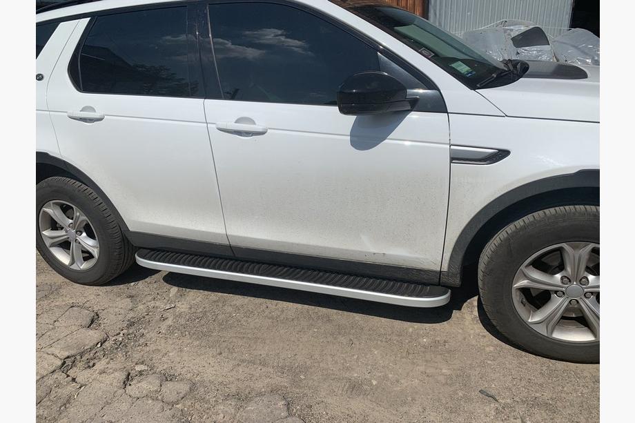 Land Rover Discovery Sport 2014- Seitenschweller Tayga Grey (2 Stk., Aluminium) 2014-2019 Foto 3