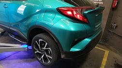 Toyota C-HR 2016-2023 Trittbretter Original V2 (2 Stk., Alu) Foto 2