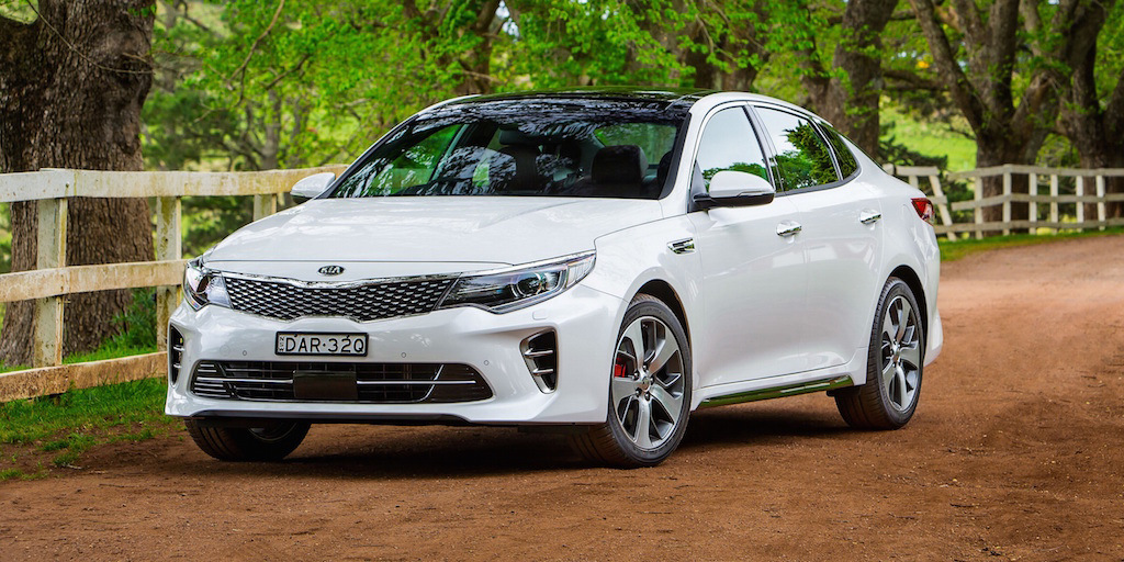 Übersicht der geladenen - Limousine KIA Optima GT