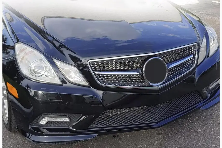 Mercedes E-class coupe C207 2010-2017 Frontgrill (2009-2013, Diamond Silver) Image