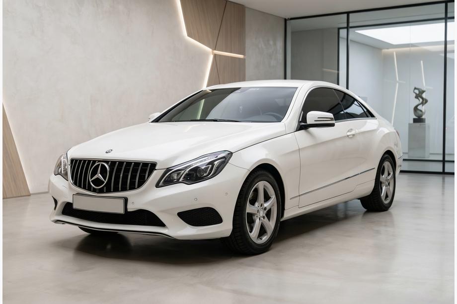 Mercedes E-class coupe C207 2010-2017 Frontgrill (2014-2016, GT Panamericana) Image