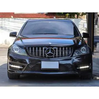 Frontgrill GT Panamericana Mercedes C-class W204 2007-2015 Foto 1
