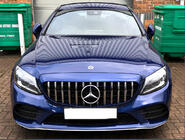 Mercedes C-class W205 2014-2021 Frontgrill Panamericana GT (für Avantgarde/AMG-Line/C43 AMG) 2018+, mit Kamera Foto 2