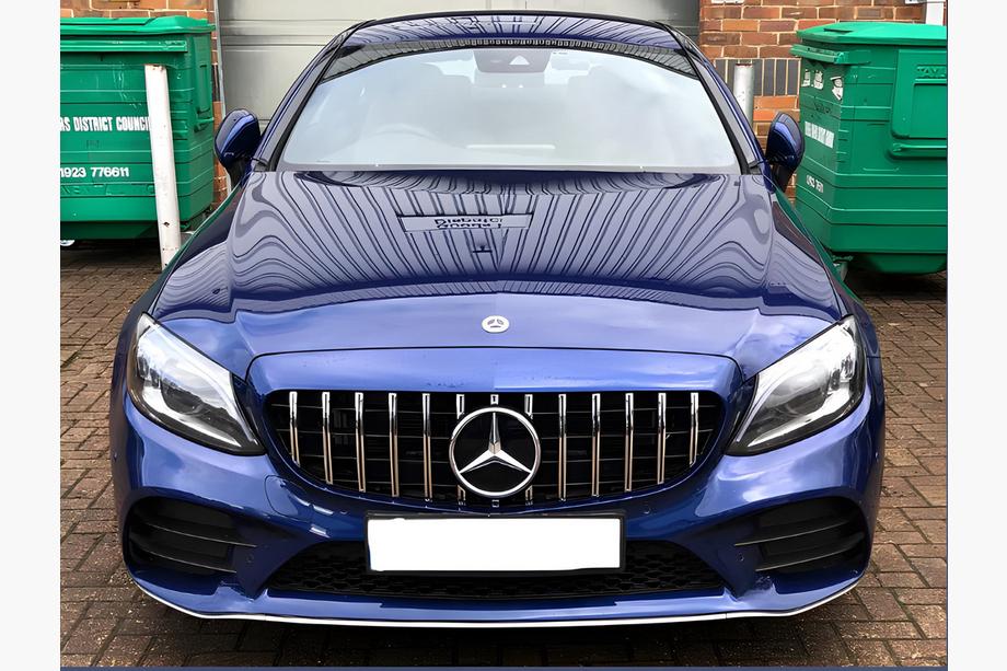 Mercedes C-class W205 2014-2021 Frontgrill Panamericana GT (für Avantgarde/AMG-Line/C43 AMG) Foto 2